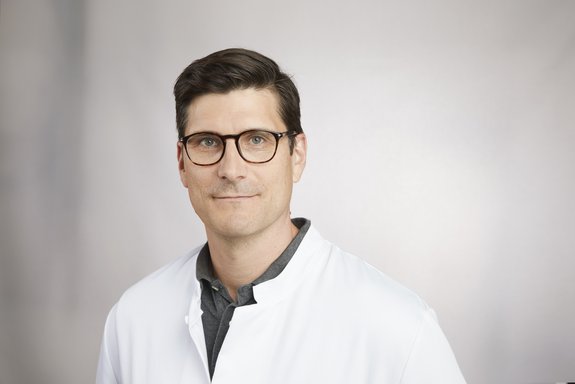 Dr. med. Sven Mularski